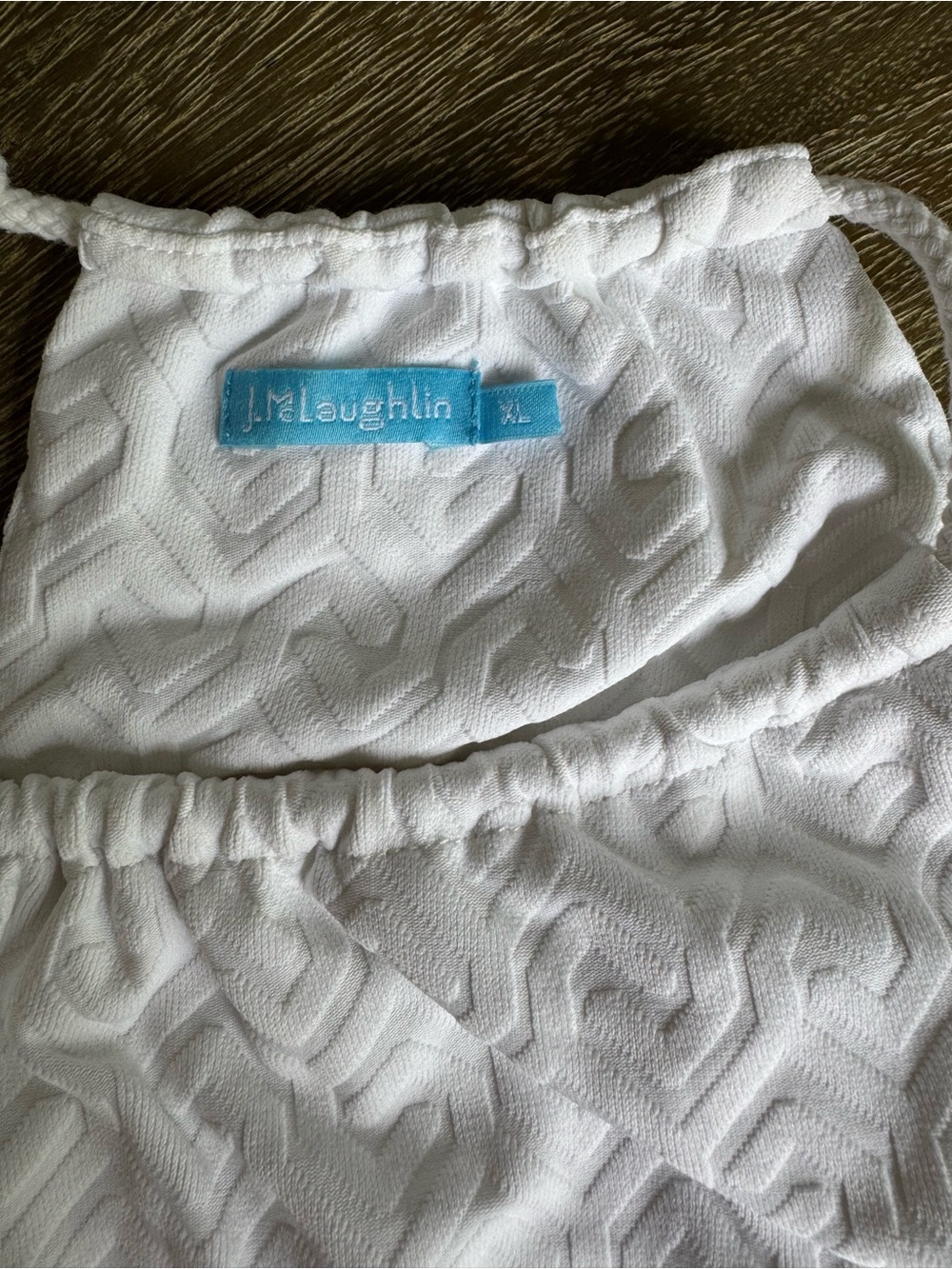 J. McLaughlin Maria Halter Tank White Textured Geometric Print Catalina Cloth XL - Picture 5 of 9